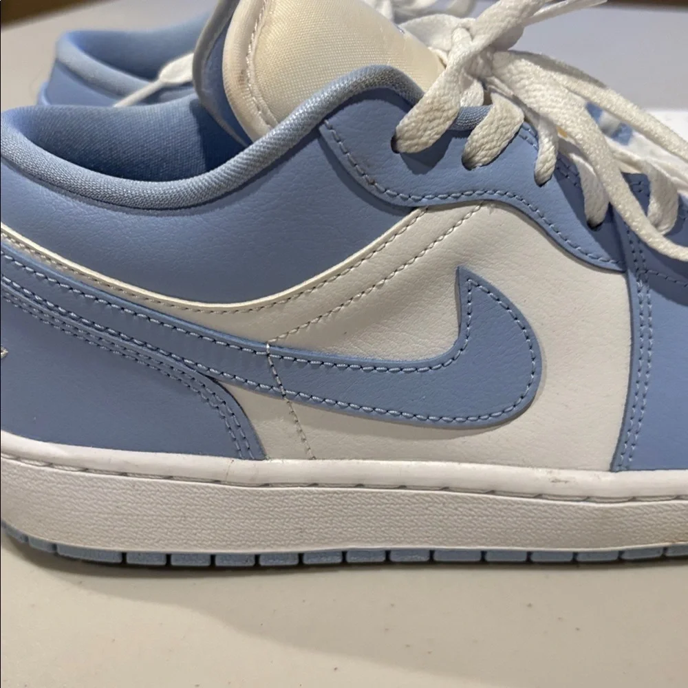 Nike - Women's Air Jordan Retro 1 Low Sneakers. White and baby blue.